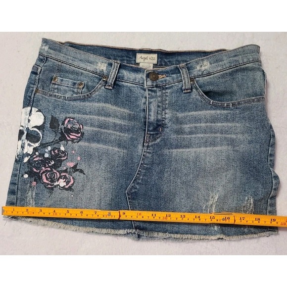 Vintage Angel Kiss Women's Denim Skull Goth Punk‎ Rock Hand Painted Skirt Size 7 - Picture 6 of 7